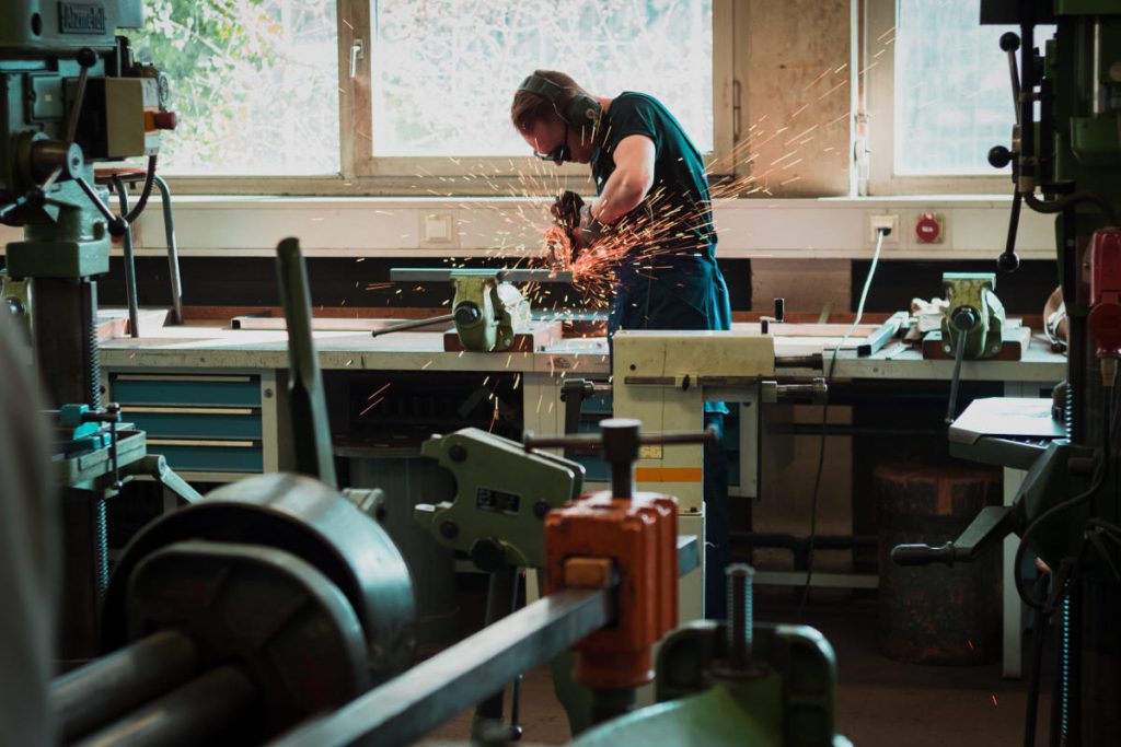 Expert guide to the construction industry scheme
Ceri Williams | Oxwich Accountancy Construction Industry Scheme | Ceri Williams | Oxwich Accountancy